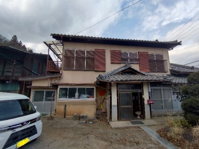 武川町 売235 の外観